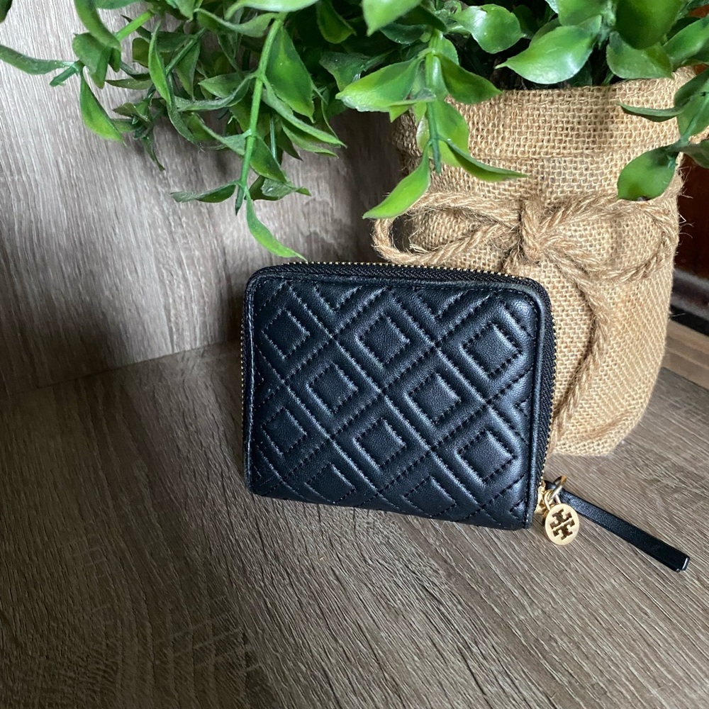 Flemming Medium Wallet